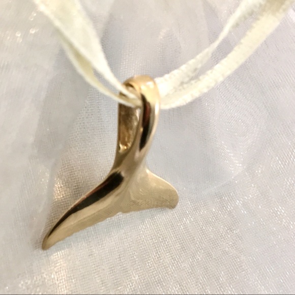 14k Gold Whales Tale Polished Pendent Necklace Custom Made on Maui Preowned - Picture 12 of 15